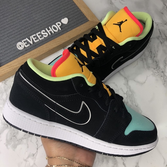 Jordan Shoes - Jordan 1 Low